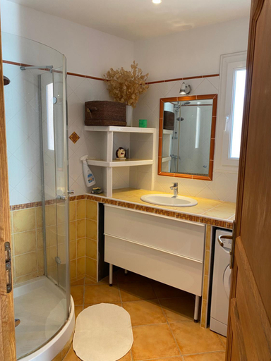 Bathroom, La Giraglia, Haute-Corse