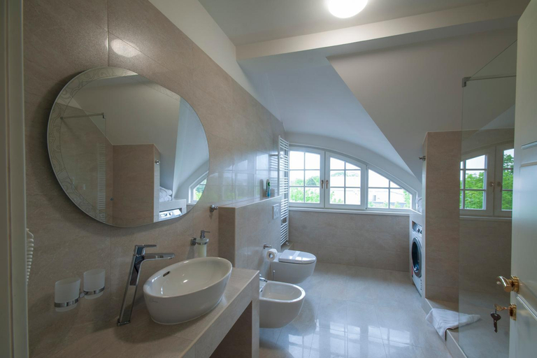 Bathroom 3, Hotel Hoffmann, Kladno