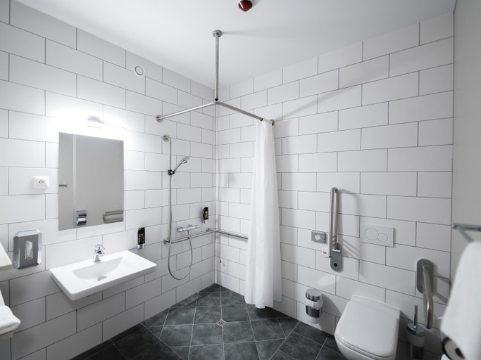 Bathroom 2, Lakeside77, Neusiedl am See