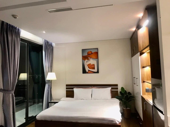 Bedroom 12