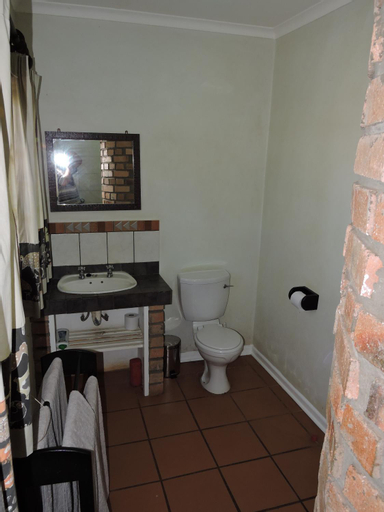 Bedroom 4, Hluhluwe Country cottages, Umkhanyakude