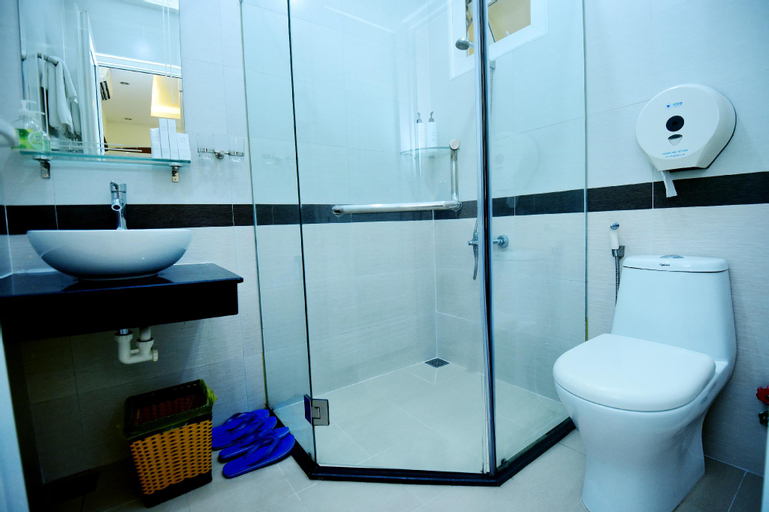 Bathroom 1