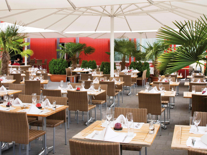 Food & Drinks 5, Mövenpick Zurich Airport, Bülach