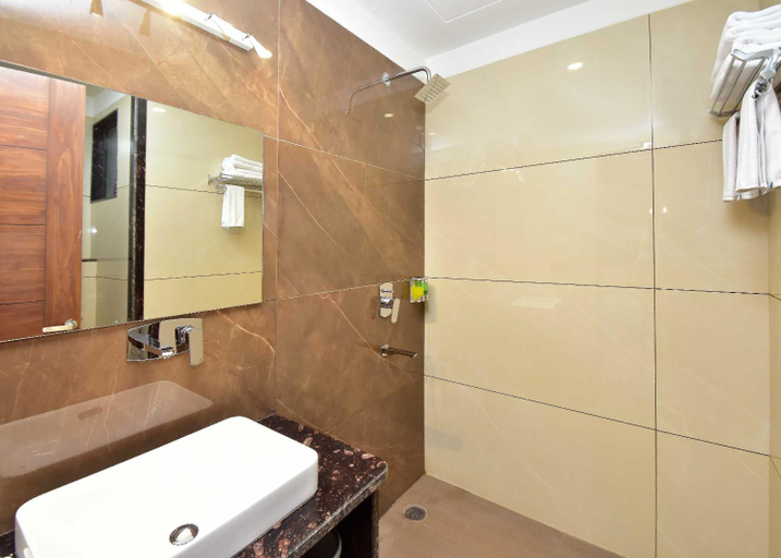 Bathroom 6