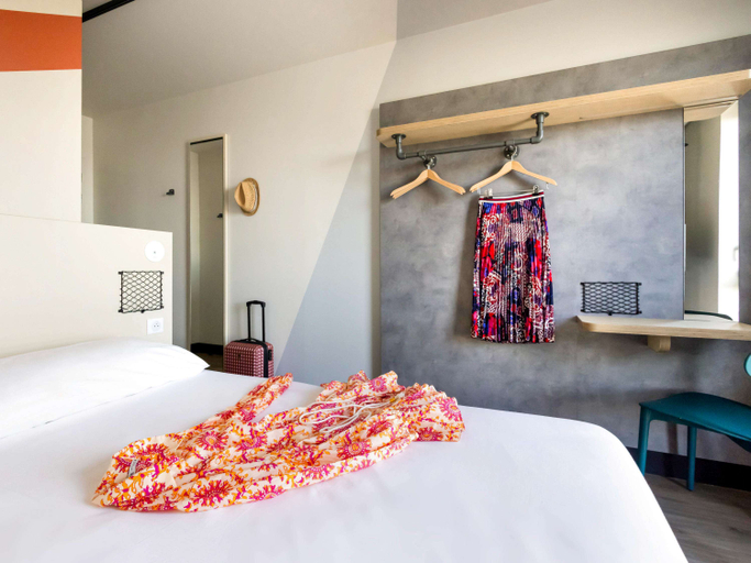 Bedroom 4, ibis budget La Rochelle Centre, Charente-Maritime