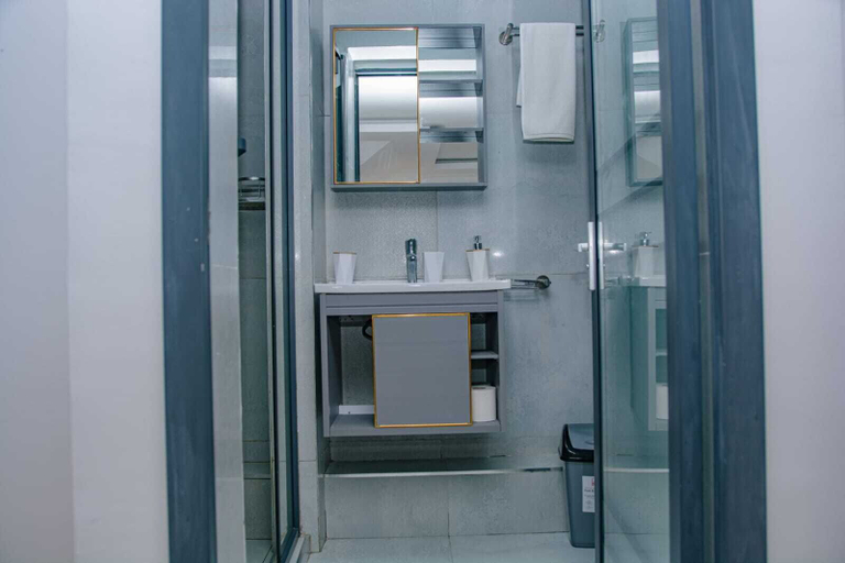 Bathroom 4, Kitwa by Edmor Suites, Westlands