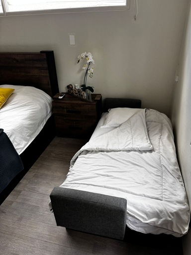 Bedroom 2, ALOE B&B