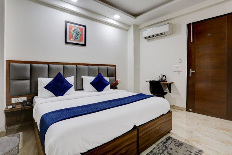 Bedroom 3, Hotel Grey Sky, Gurgaon