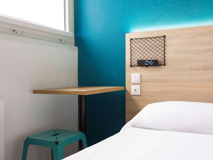 Bedroom 3, Hotel F1 Reims Tinqueux, Marne