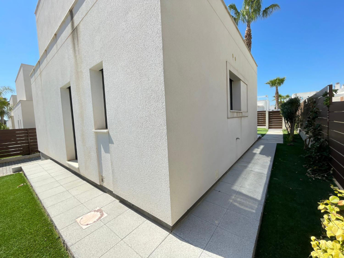 Others 5, Villa Bali 3034, Alicante