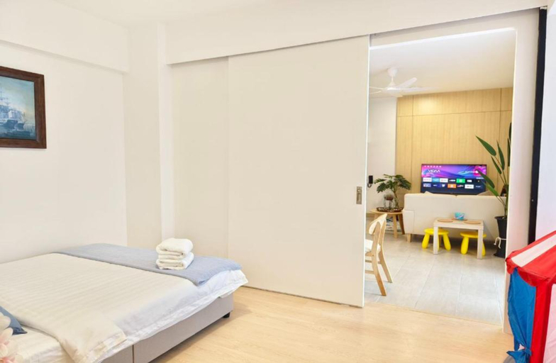 Bedroom 5, Mutiara Beach Resort by Glex, Malacca City