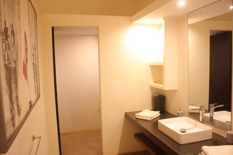 Bathroom 4, Le Petit Paradis Saly Boutique Hotel, Mbour