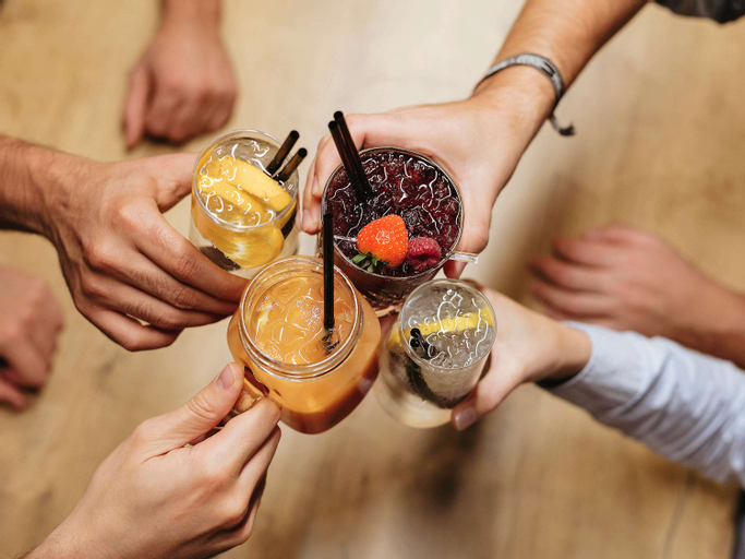 Food & Drinks 7