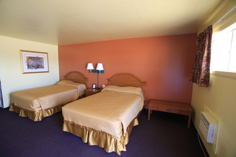 Bedroom 2, Shamrock Country Inn, Wheeler
