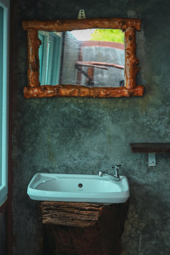 Bathroom 3, Phi Phi Sunset Bay Resort, Mueang Krabi