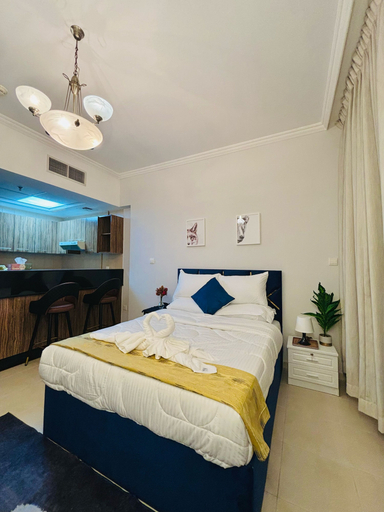 Bedroom 3, Stunning Studio Dubai with Rooftop Pool, Dubai