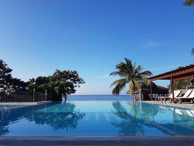 Swimming pool [outdoor] 4, Palm Beach Resort, San Juan