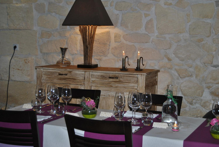 Food & Drinks 4, La Grange de La Dupuise, Gironde