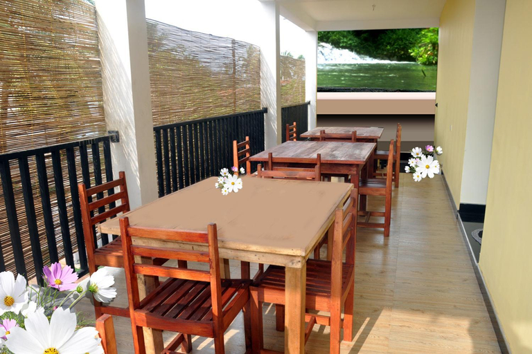 Food & Drinks 4, Hotel Pearl Gate, Chilaw