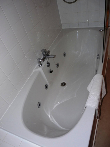 Bathroom 3, Park Hotel Dunoon, Argyll and Bute