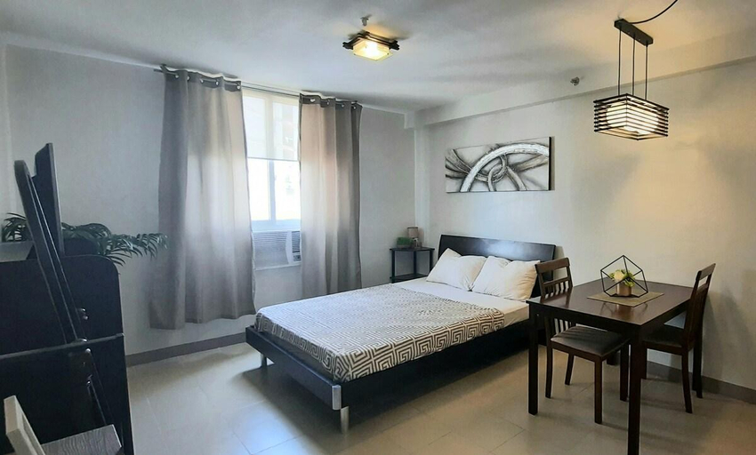 Others 3, Cozy Studio near Beaches w/ Wifi, Netflix & pool, Lapu-Lapu City