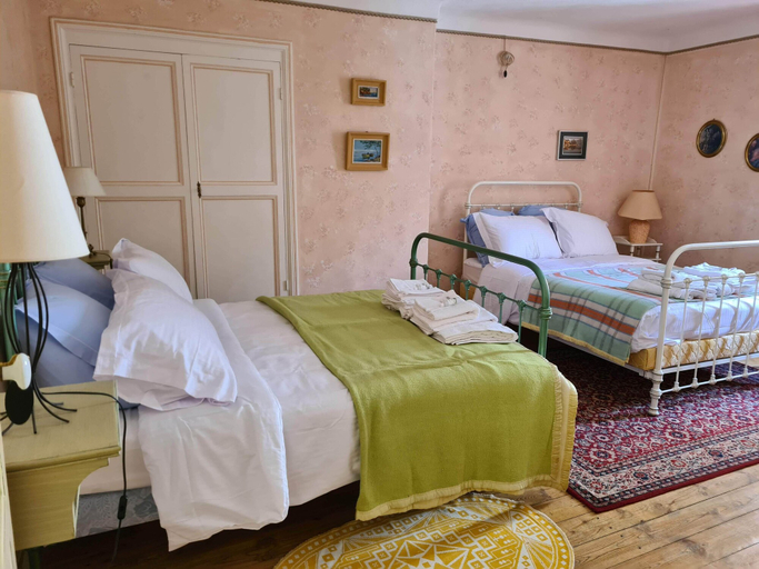 Bedroom 3, Hotel des etrangers, Alpes-Maritimes