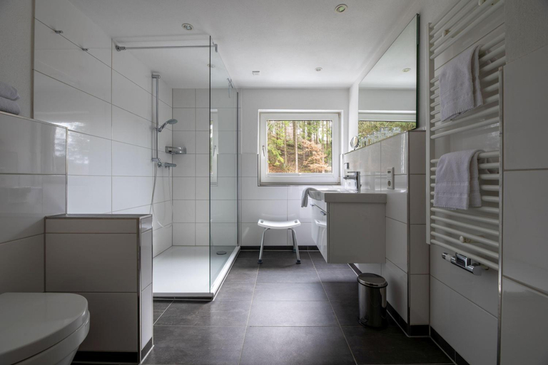 Bathroom 3, Haus Panoramablick, Hochsauerlandkreis