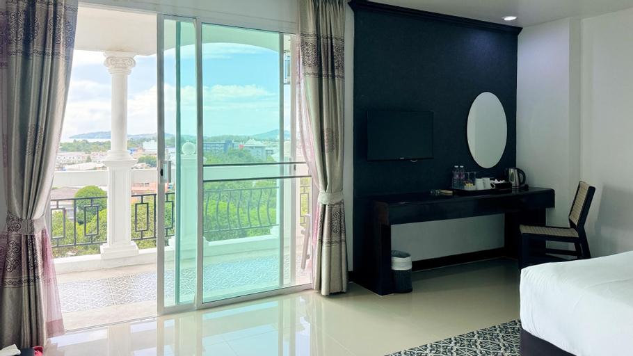 Bedroom 10