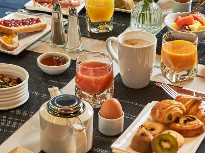 Food & Drinks 5, Mercure Paris Nanterre, Hauts-de-Seine
