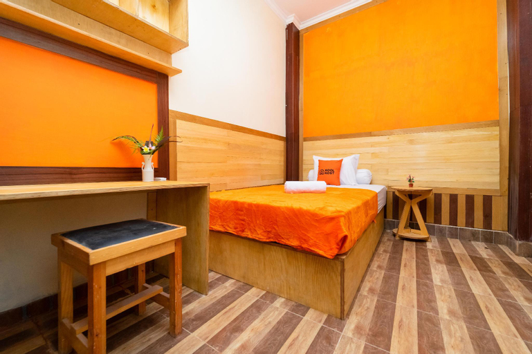 Bedroom 13