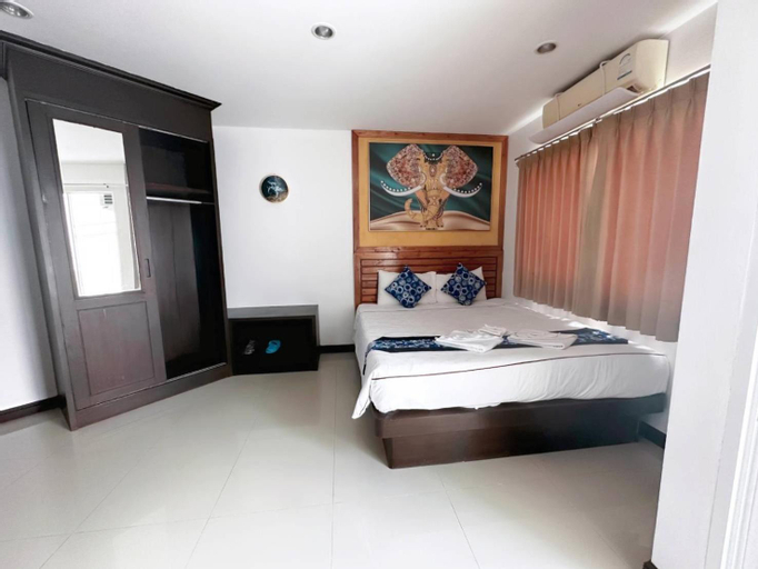 Bedroom 8