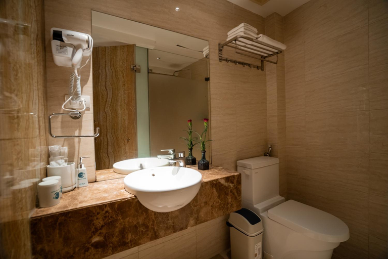 Bathroom 3, Hanoi Center Silk Classic Hotel & Travel, Hoàn Kiếm