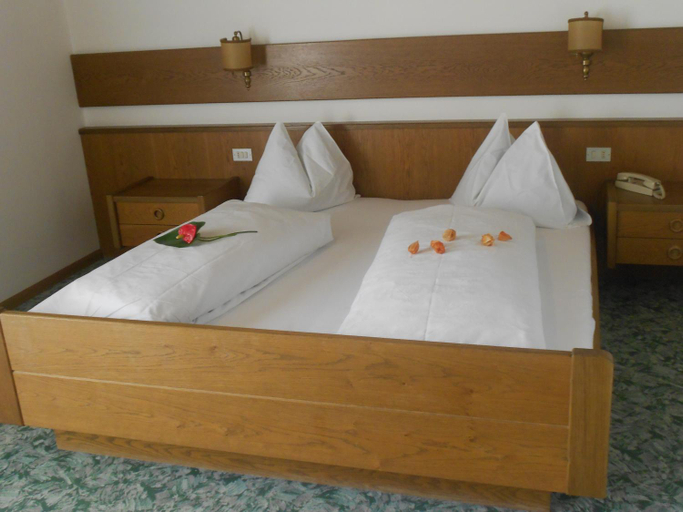Bedroom, Garni Unterspeiser, Bolzano