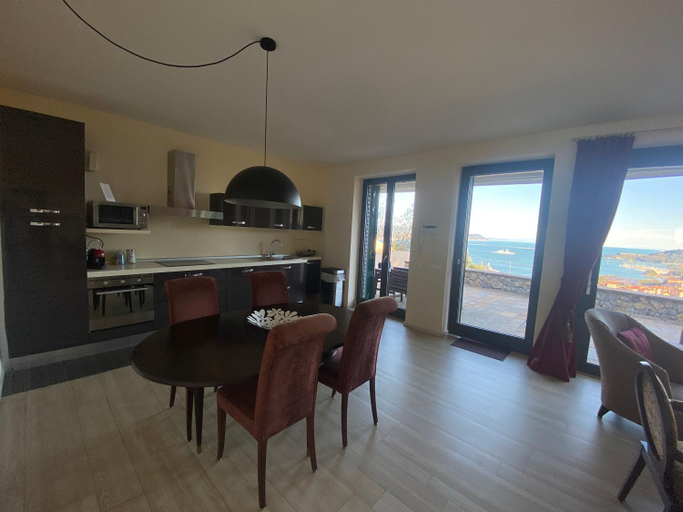 Dining Room 5