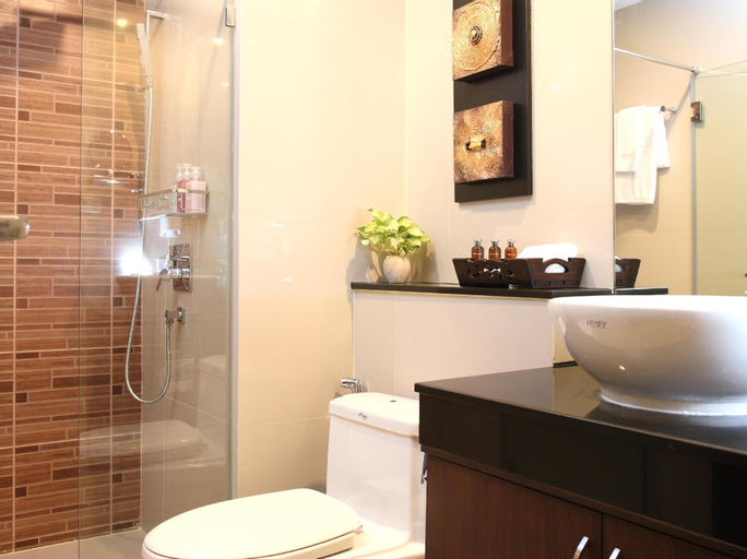 Bathroom 6