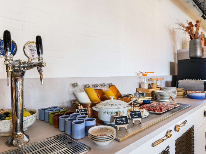 Food & Drinks 5, greet Hotel Massieux Lyon Nord, Ain