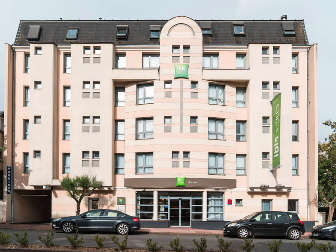 Exterior & Views 2, Ibis Styles Vichy Centre, Allier