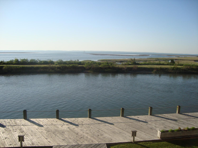 Others 3, Island Resort, Accomack