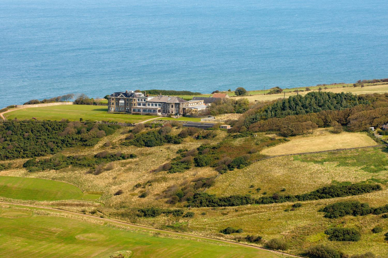 Others 5, Grand Villa Heights, North Yorkshire