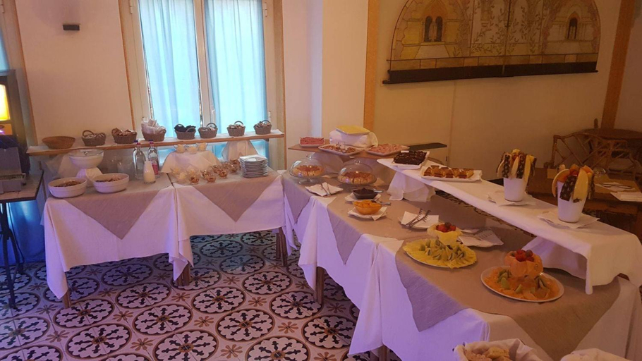 Food & Drinks 2, Hotel Arabesque, Savona