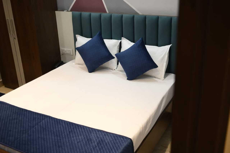 Bedroom 2, hotel basurivala, Bhopal