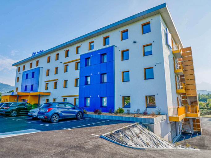 Exterior & Views 2, ibis budget Nangy Annemasse, Haute-Savoie