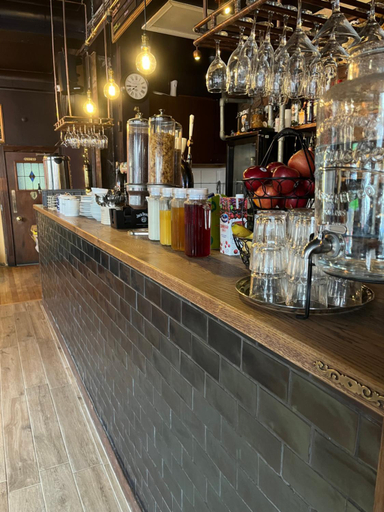 Others 5, The Walrus Bar and Hostel, London