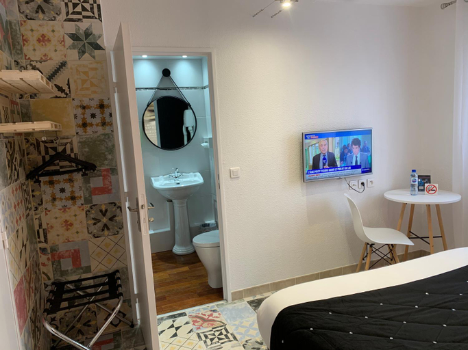 Bedroom 3, Hotel Restaurant Baryton, Eure