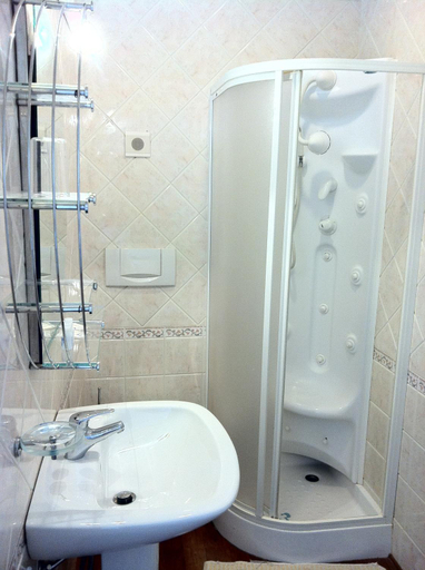 Bathroom 4, Hotel Torrismondi, Cuneo