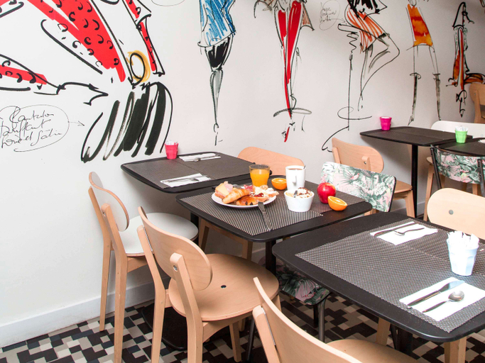 Food & Drinks 5, Ibis Styles Paris Gare Saint Lazare, Paris