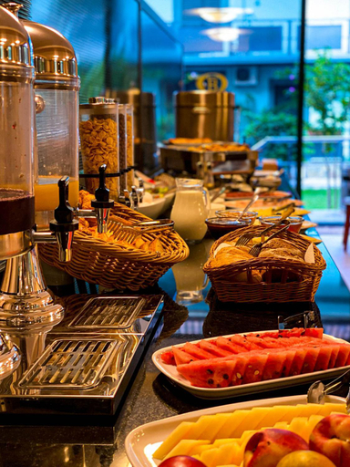 Food & Drinks 5, Batesta Hotel, Tbilisi