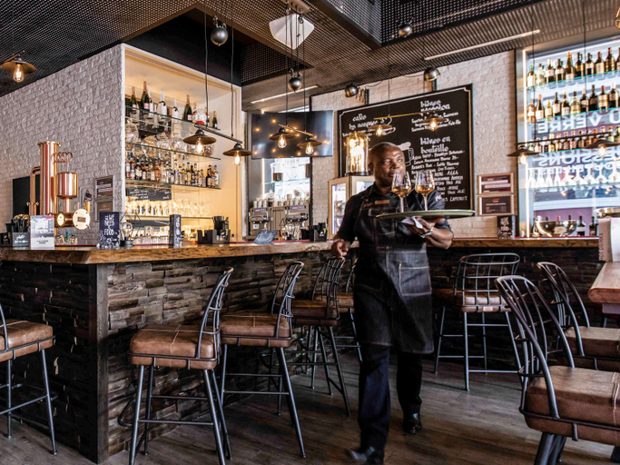 Food & Drinks 5, ibis Styles Lausanne Center MadHouse, Lausanne