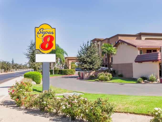Exterior & Views 2, Super 8 by Wyndham Visalia, Tulare