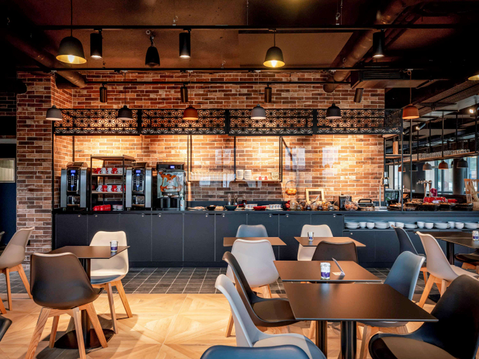 Food & Drinks 5, ibis Styles Valenciennes Petite Forêt, Nord